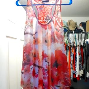 Beautiful flowy floral tank top